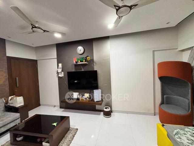2 BHK Flat In Mayfair Hillcrest For Sale In Vikhroli West