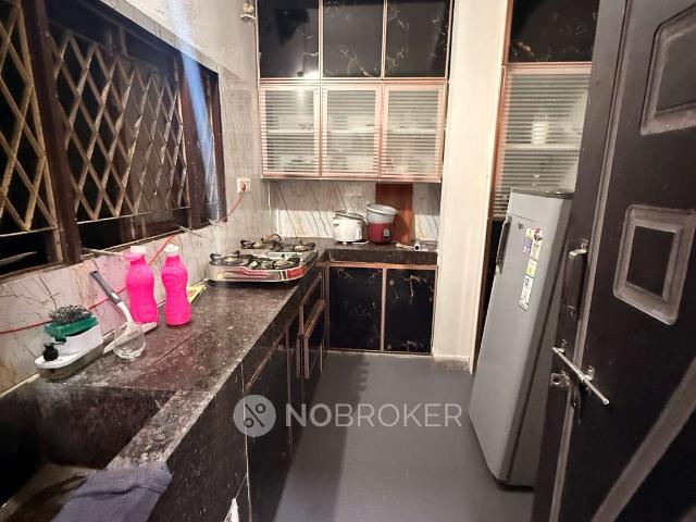 2 BHK Flat In Mega Plaza for Rent In Banjara Hills