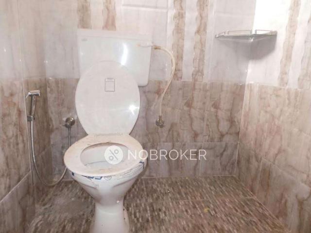 2 BHK Flat In Meenakshi Steel for Rent In Singasandra