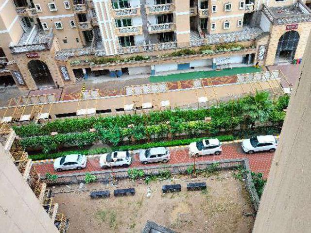 2 BHK Flat In Migsun Twinz for Rent In Eta 2, Greater Noida