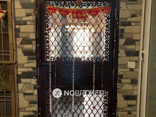 2 BHK Flat In Migsun Homz for Rent In Sector 14, Kaushambi