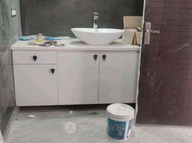 2 BHK Flat In Mil Berry for Rent In Pfjg+65v, Main, Meerut