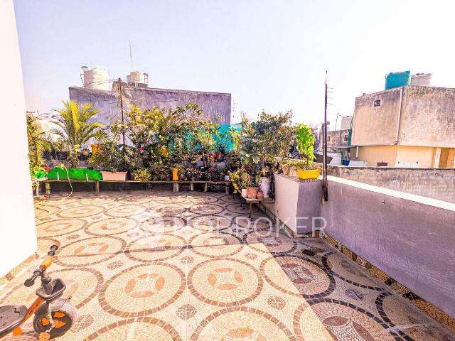 2 BHK Flat In Mohan Garden for Rent In Dwarka, delhi
