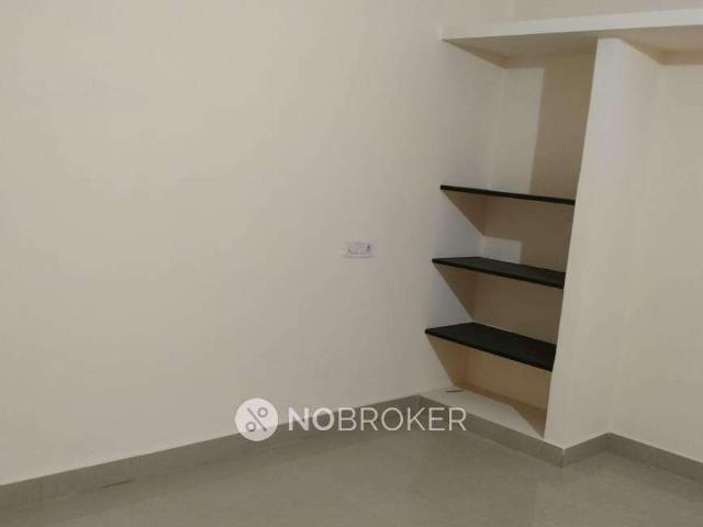 2 BHK Flat In Moogambigai Apartment for Rent In Kovilambakk