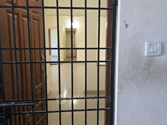 2 BHK Flat In Naalvar Eecham, Chitlapakkam For Sale In Chit