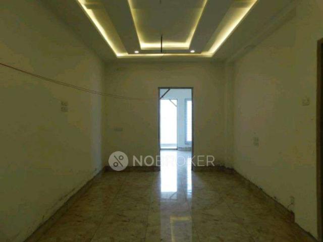 2 BHK Flat In Nagalaya for Lease In Porur