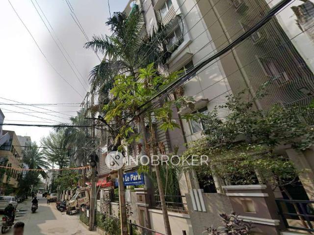 2 BHK Flat In Namishree Tulip Le Park for Rent In Kondapur
