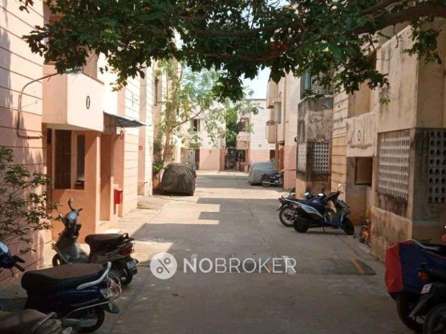 2 BHK Flat In Natwest Homes For Sale In Velachery