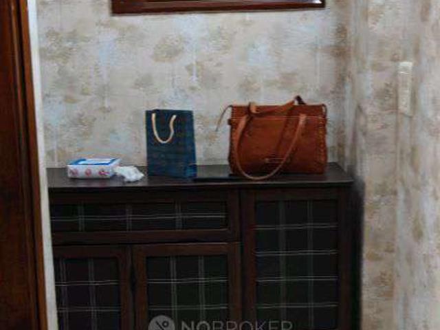 2 BHK Flat In Nav Sonarbala Apartment for Rent In Bandra West