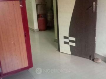 2 BHK Flat In Navaganes for Lease In Kathirvedu