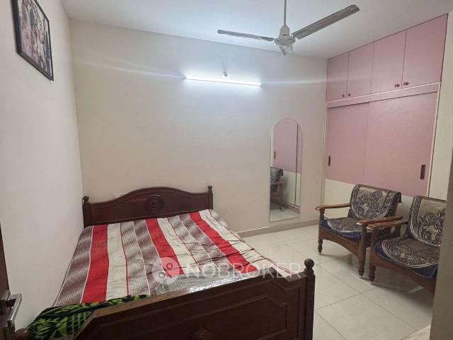 2 BHK Flat In Navins Starwood for Rent In Vengaivasal