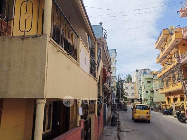 2 BHK Flat In Near New Cambridge School Bommanahallu for Ren