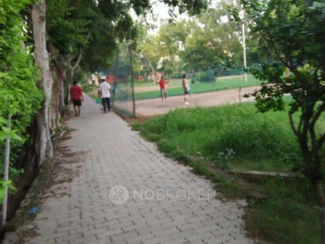 2 BHK Flat In Neel Padam Kunj Vaishali, ghaziabad for Rent In Vaishali