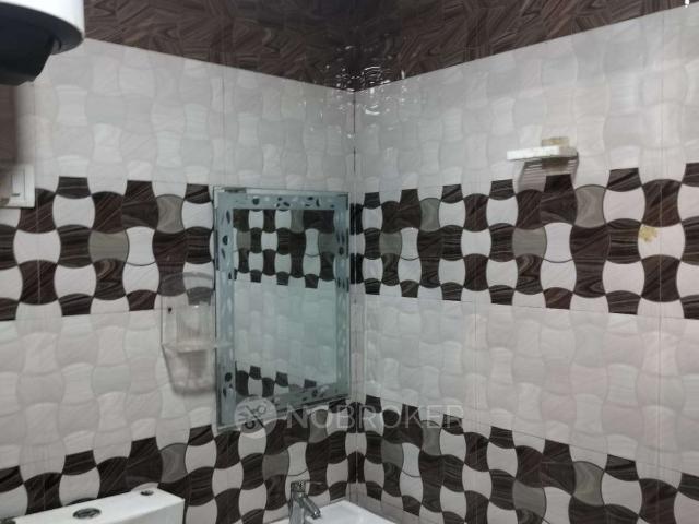 2 BHK Flat In Nehra Royal Avenue, Sector 75 for Rent In Sector 75