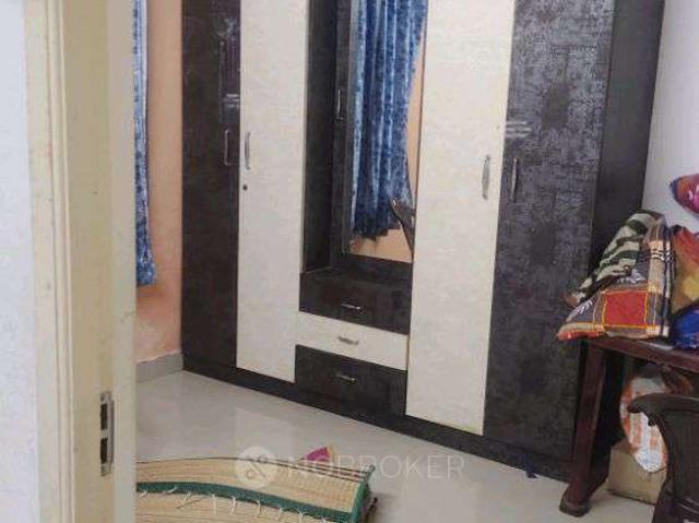 2 BHK Flat In Nest Apartment For Sale In Sholinganallur