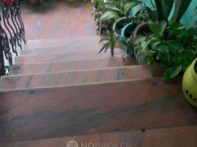 2 BHK Flat In New Friends Apartment For Sale In Mahavir Enclave