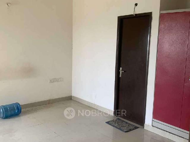 2 BHK Flat In Nimbus Express Park View 2 for Rent In Chi V