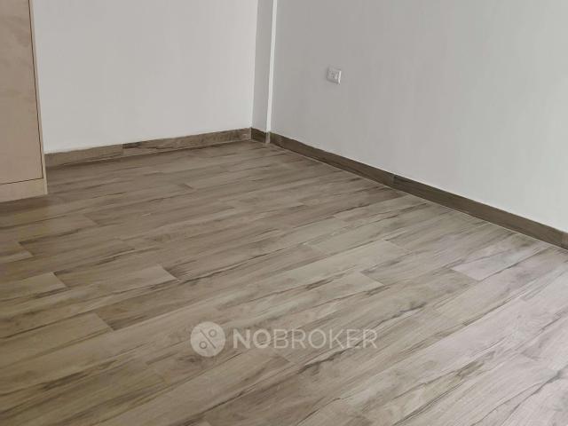 2 BHK Flat In Nimbus Express Park View, Yamuna Expressway for Rent In Yamuna Expressway