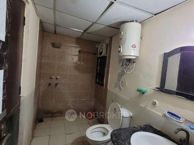 2 BHK Flat In Nimbus Express Park View for Rent In Chi V