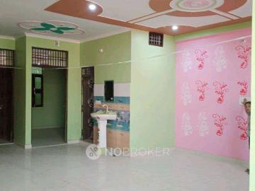 Chipiyana Buzurg, Ghaziabad, Ghaziabad District, Uttarakhand
