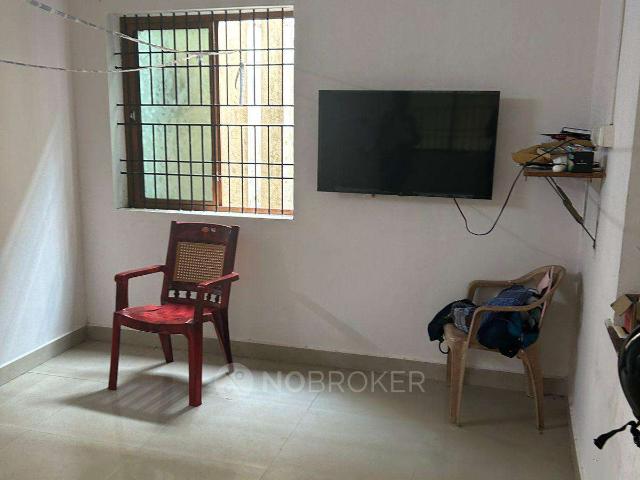 2 BHK Flat In No Name for Rent In 6th Street