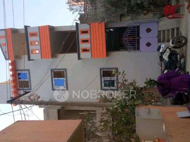 2 BHK Flat In No. 27 for Lease In Tharapakkam