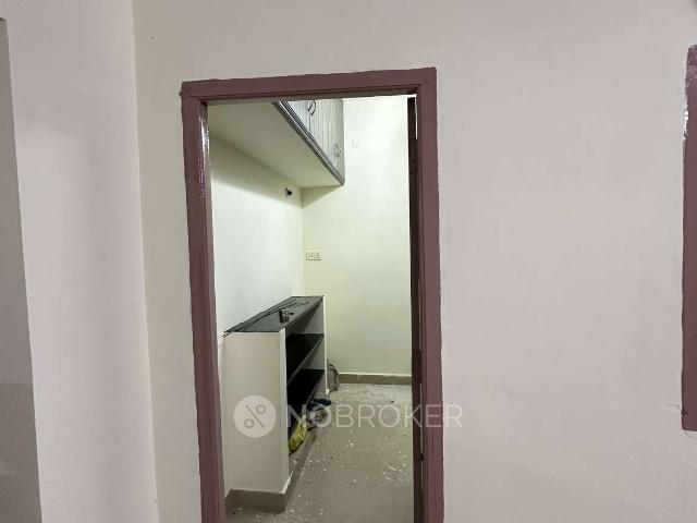 2 BHK Flat In Oviyam for Rent In Velachery