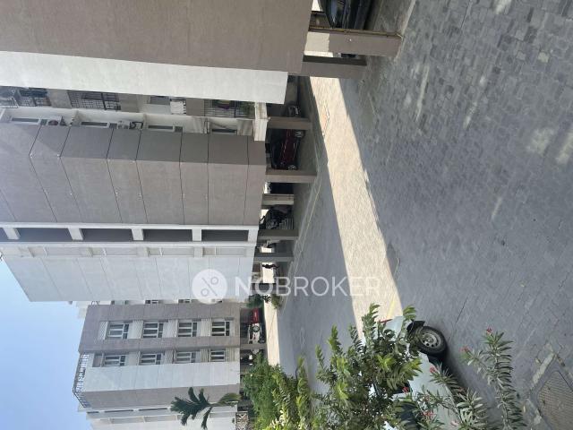 2 BHK Flat In Oxygen By Urban Tree For Sale In Perumbakkam