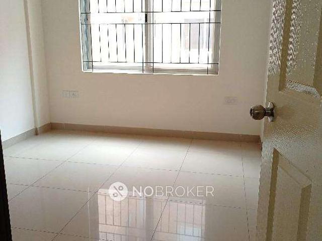 2 BHK Flat In Ozone Evergreens For Sale In Hsr Layout