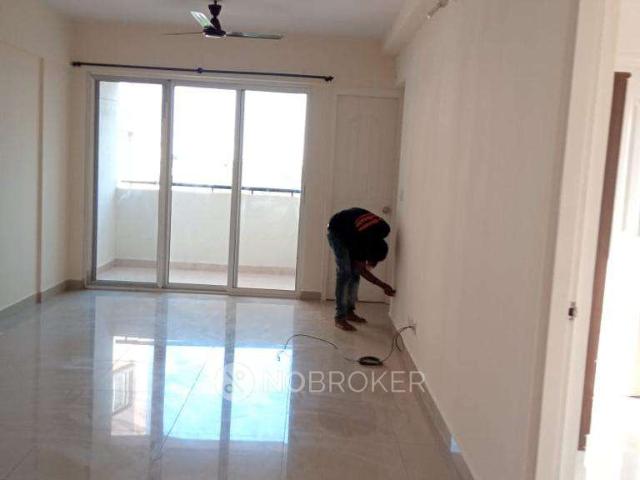 2 BHK Flat In Ozone Evergreens, Kasavanahalli for Rent In K