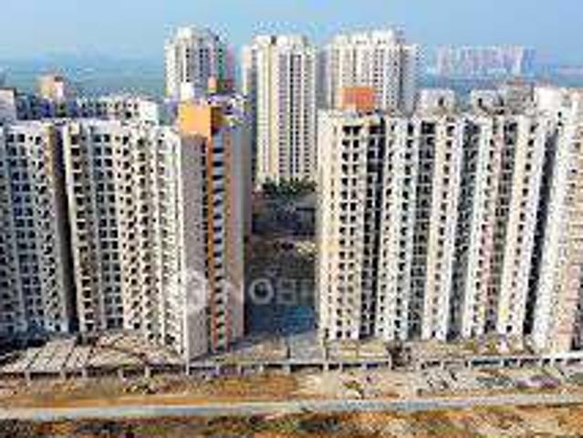 2 BHK Flat In Oasis Grandstand For Sale In Yamuna Expressway