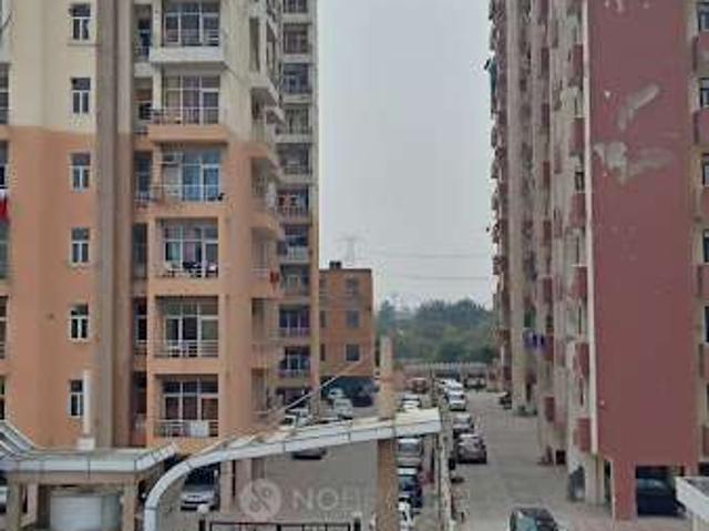 2 BHK Flat In Oasis Homes, Beta 2 Road For Sale In Beta 2 Road