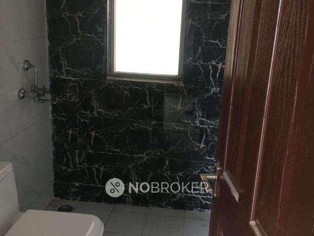 2 BHK Flat In Oasis Venetia Heights for Rent In Surajpur