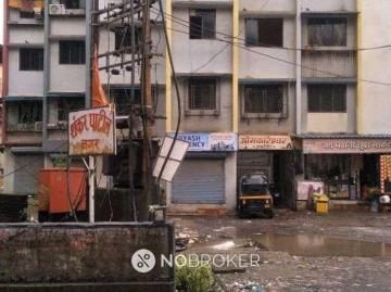 Flat for sale in Mayur County - Parking