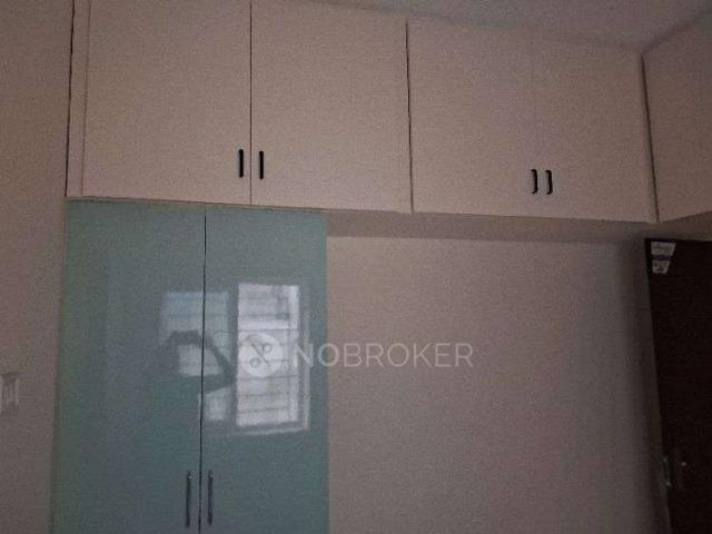 2 BHK Flat In One Square For Sale In One Square Sholingan
