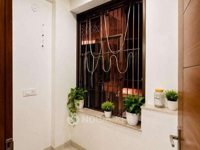 2 BHK Flat In Orange Heights for Rent In Sector 49