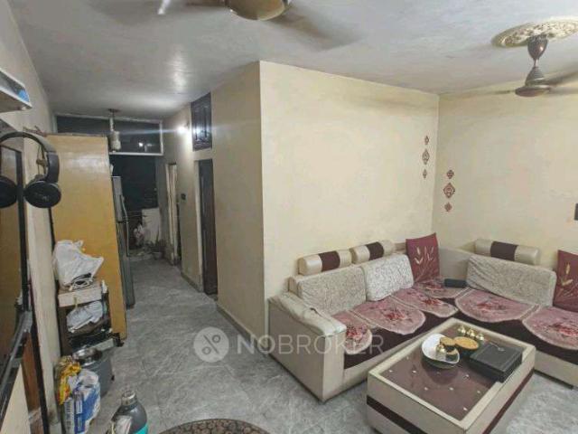 2 BHK Flat In Au Block Pitampura for Rent In Au122