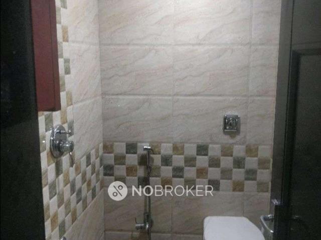 2 BHK Flat In Augmarie Co op Hsg, Bamanwada, Sahar Road, Vil