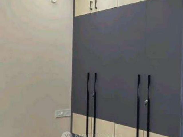 2 BHK Flat In Auro Kohinoor for Rent In Hi Tech City