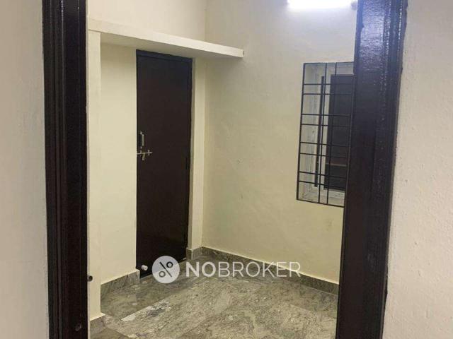 2 BHK Flat In A Square Residency for Rent In Begumpet