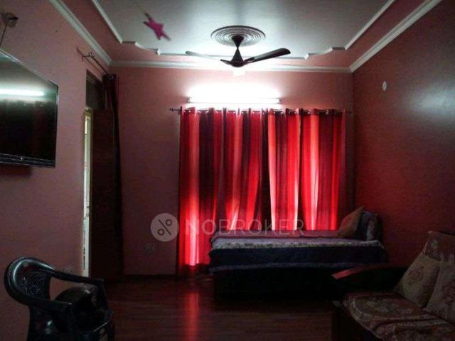 2 BHK Flat In Aadarsh Apartment, Sector 4c, Vasundhra for R