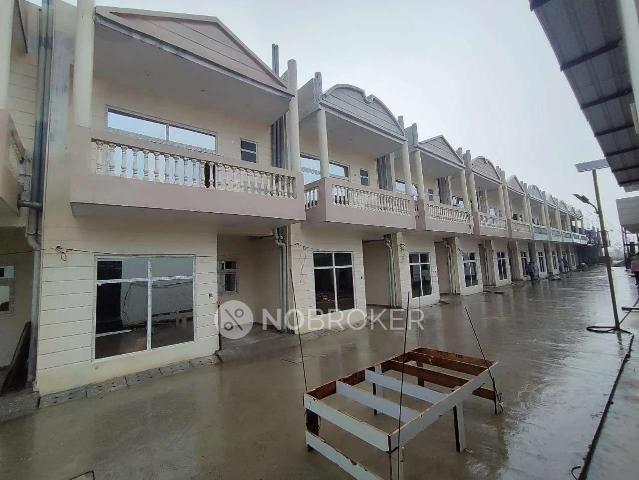 2 BHK Flat In Aambesten Twin Clarus for Rent In Noida Exten