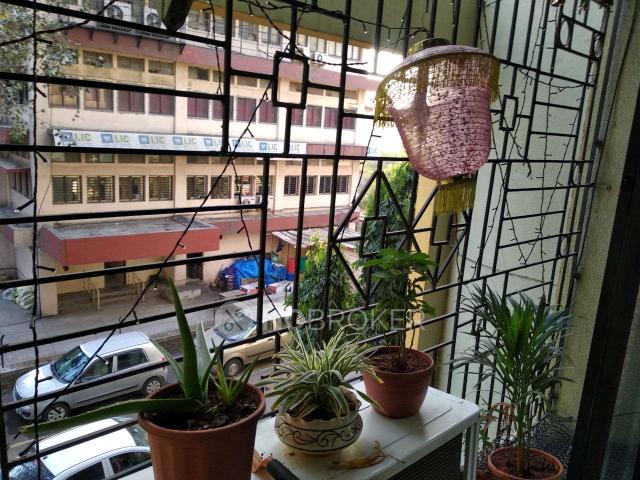 2 BHK Flat In Accolade Chs for Rent In Louis Wadi