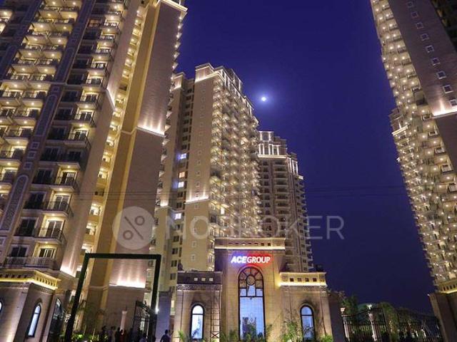 2 BHK Flat In Ace Golfshire for Rent In Sector 150