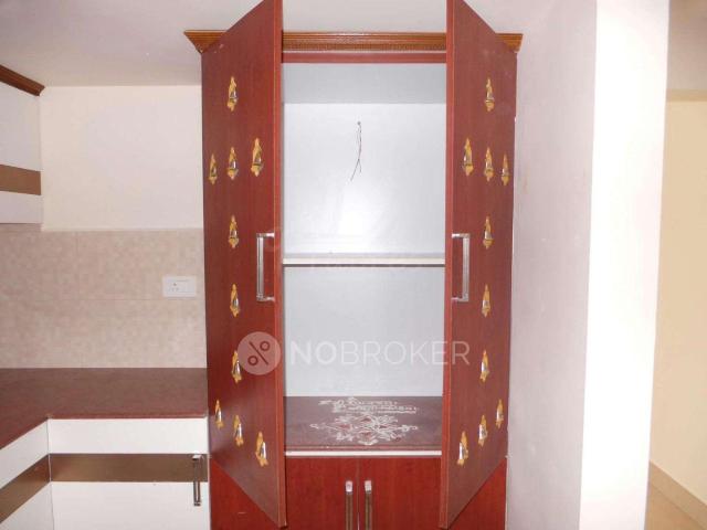 2 BHK Flat In Adara For Sale In Kolapakkam