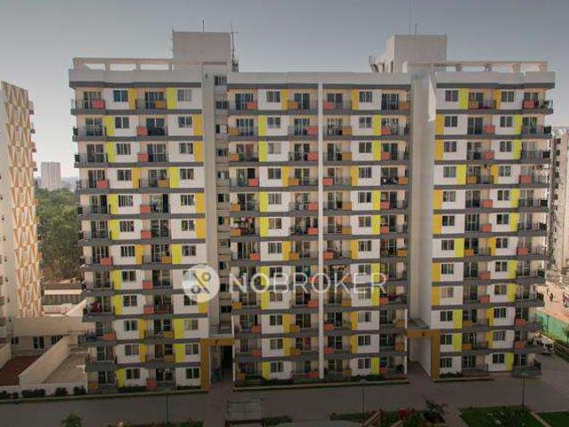 2 BHK Flat In Adarsh Palm Retreat For Sale In Adarsh Palm Retreat