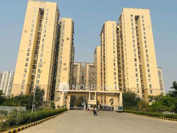 Flat to rent in Balaji Enclave - 272 - Parking