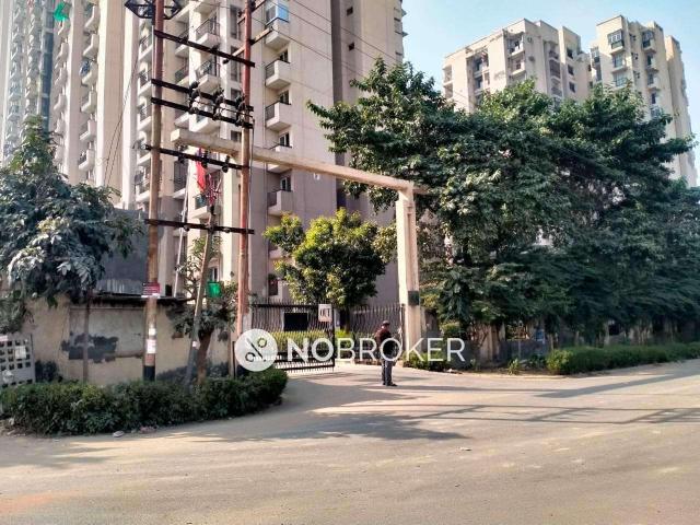 2 BHK Flat In Aditya Luxuria Estate for Rent In Nh 24, Ghaziabad