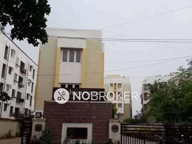 2 BHK Flat In Aishwarya Apartment For Sale In Kolathur