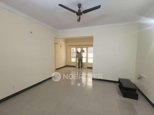 2 BHK Flat In Aishwarya Eastwoods for Rent In Hsr Layout